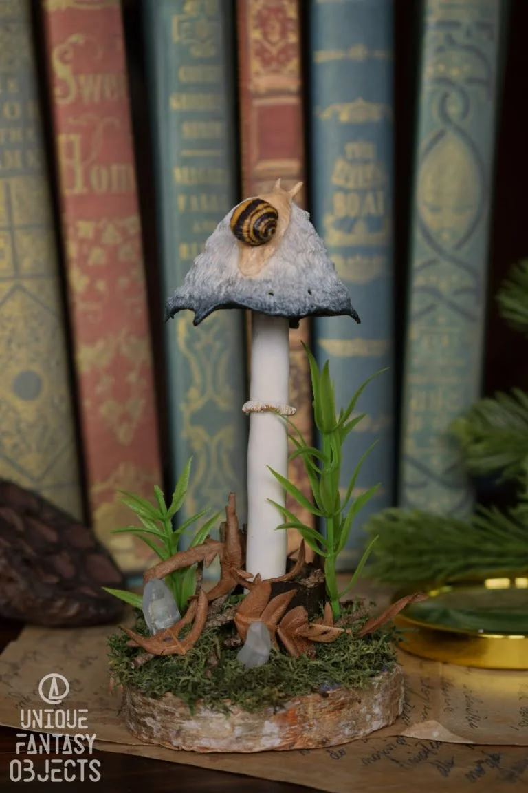 Stojak na biżuterię w kształcie czernidłaka (Unique Fantasy Objects)