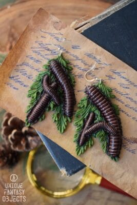 Kolczyki z krocionogami na liściach (Unique Fantasy Objects)