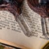 Kolczyki z krukiem i kryształem górskim (Unique Fantasy Objects)