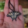 Naszyjnik z rzeźbą motyla paź żeglarz (Unique Fantasy Objects)