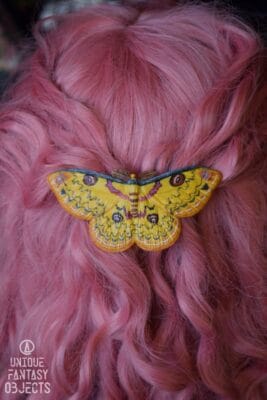 Spinka do włosów z rzeźbą ćmy Loepa sikkim (Unique Fantasy Objects)
