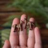 Małe kolczyki z rzeźbą sarny (Unique Fantasy Objects)