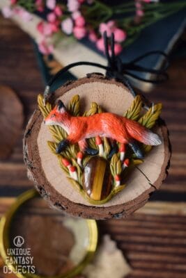 Naszyjnik z lisem i tygrysim okiem (Unique Fantasy Objects)