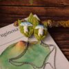 Przypinka do kołnierzyka z grzybem pierścieniak grynszpanowy (Unique Fantasy Objects)