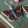 Kolczyki z rzeźbą motyla czerwończyk uroczek (Unique Fantasy Objects)