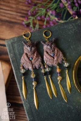 Kolczyki z puchaczem zwyczajnym, zoisyt i koralikami (Unique Fantasy Objects)