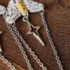 Kolczyki z rzeźbą ćmy szewnica miętówka (Unique Fantasy Objects)