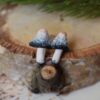 Małe kolczyki z rzeźbą czernidłaka kołpakowatego (Unique Fantasy Objects)