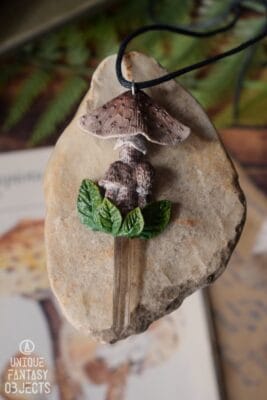 Naszyjnik z grzybem kania i kwarcem dymnym (Unique Fantasy Objects)