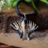 Naszyjnik z rzeźbą motyla paź żeglarz (Unique Fantasy Objects)