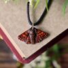 Naszyjnik z rzeźbą motyla przeplatka atalia (Unique Fantasy Objects)