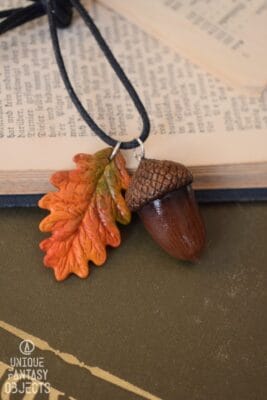 Naszyjnik z żołędziem i liściem (Unique Fantasy Objects)