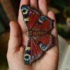 Spinka do włosów z rzeźbą motyla rusałka pawik (Unique Fantasy Objects)