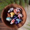 Przypinka z rzeźbami grzybów (Unique Fantasy Objects)