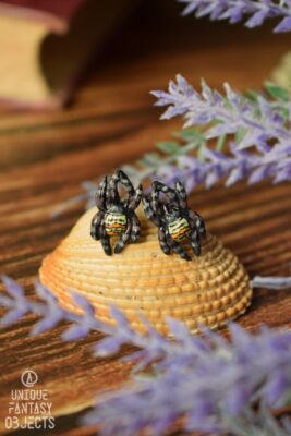 Kolczyki z pająkiem tygrzyk paskowany (Unique Fantasy Objects)