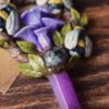 Naszyjnik z lakówką ametystową i trzmielem (Unique Fantasy Objects)
