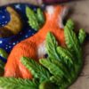 Naszyjnik z lisem na tle nieba i tygrysim okiem (Unique Fantasy Objects)