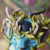 Baśniowy wisiorek z niebieskim duszkiem i nocą Kairu (Unique Fantasy Objects)
