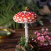 Stojak na biżuterię w kształcie muchomora z wstężykiem gajowym (Unique Fantasy Objects)