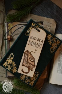 Wypalane zakładki do książek (This Guy in a Hat)