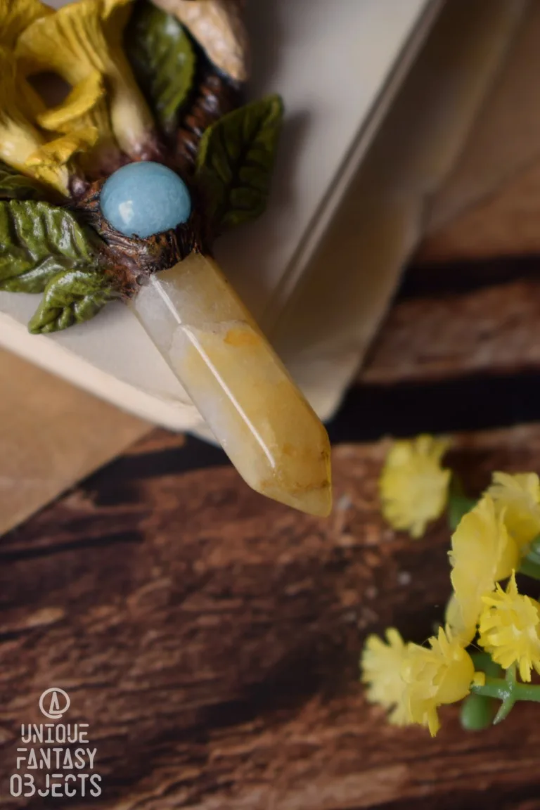 Naszyjnik z kurkami i wstężykiem gajowym Naszyjnik z kurkami i wstężykiem gajowym (Unique Fantasy Objects)