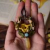 Naszyjnik z kurkami i wstężykiem gajowym (Unique Fantasy Objects)