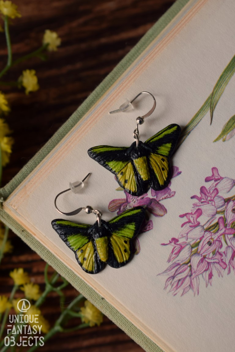 Kolczyki z rzeźbą motyla Ornithoptera goliath (Unique Fantasy Objects)
