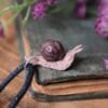 Mały naszyjnik ze ślimakiem (Unique Fantasy Objects)