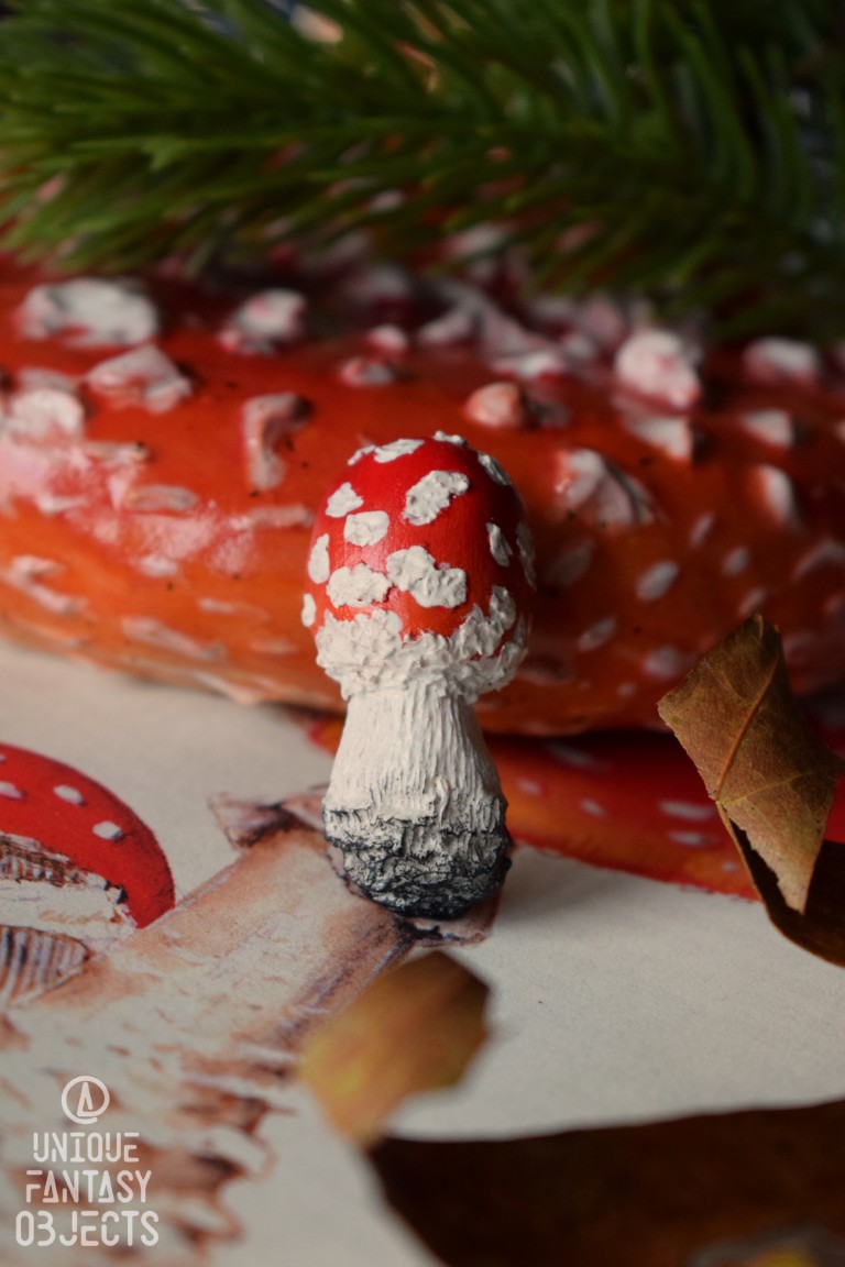 Broszka z muchomorem czerwonym Broszka z muchomorem czerwonym (Unique Fantasy Objects)