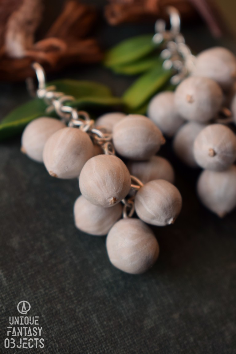 Kolczyki z śpiewakiem drozdem i jemiołą (Unique Fantasy Objects)