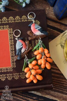 Kolczyki z rzeźbą gili i rokitnikiem (Unique Fantasy Objects)