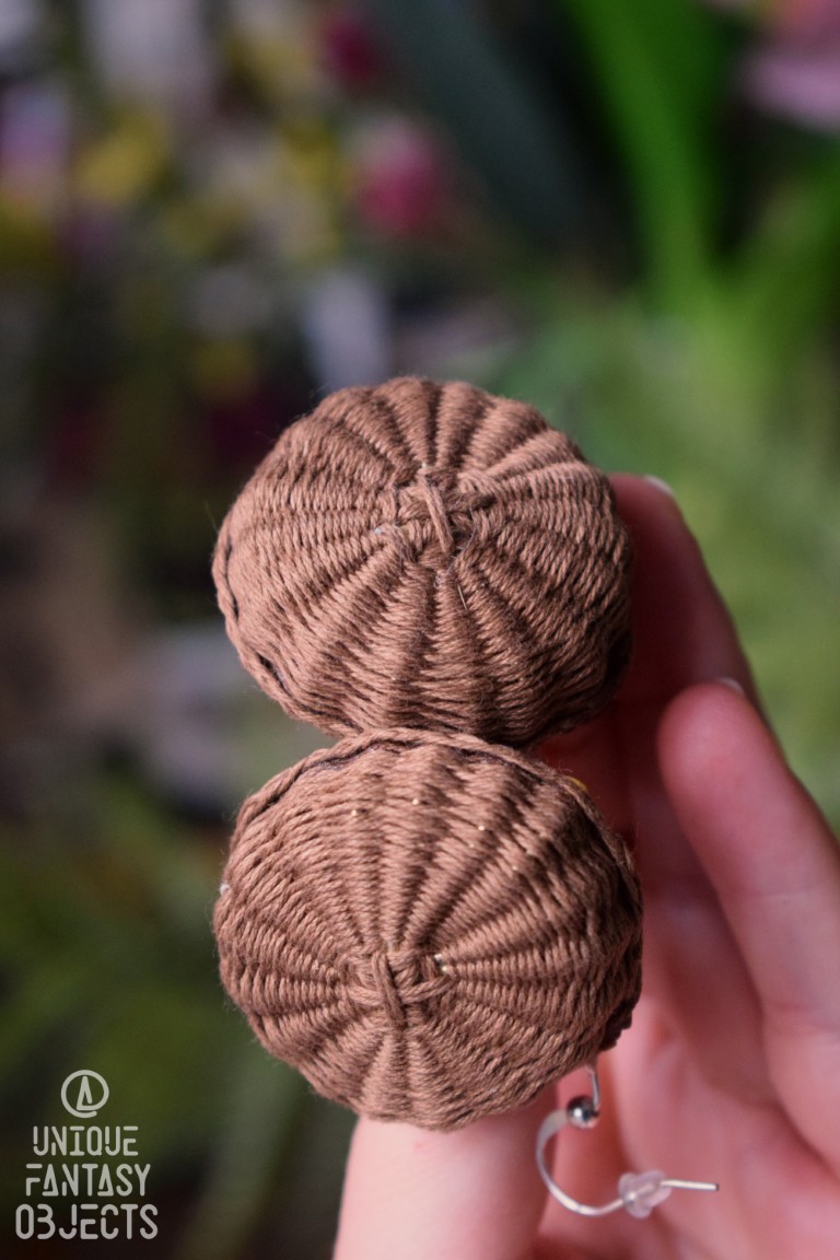 Kolczyki z koszyczkami pełnymi leśnych grzybów Kolczyki z koszyczkami pełnymi leśnych grzybów (Unique Fantasy Objects)