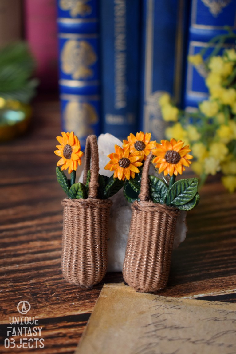 Kolczyki ze słonecznikami w koszyczku Kolczyki ze słonecznikami w koszyczku (Unique Fantasy Objects)