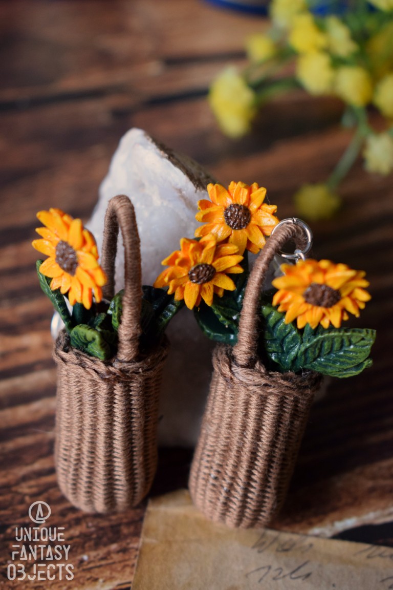 Kolczyki ze słonecznikami w koszyczku Kolczyki ze słonecznikami w koszyczku (Unique Fantasy Objects)