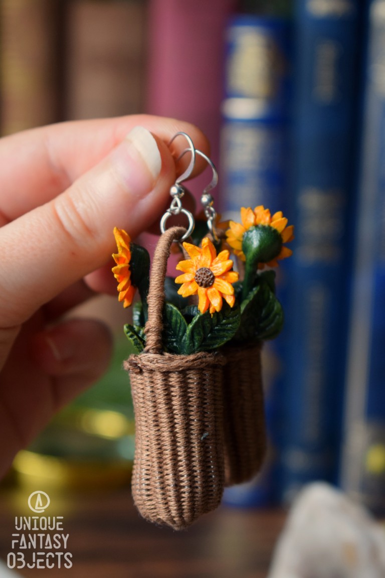 Kolczyki ze słonecznikami w koszyczku Kolczyki ze słonecznikami w koszyczku (Unique Fantasy Objects)
