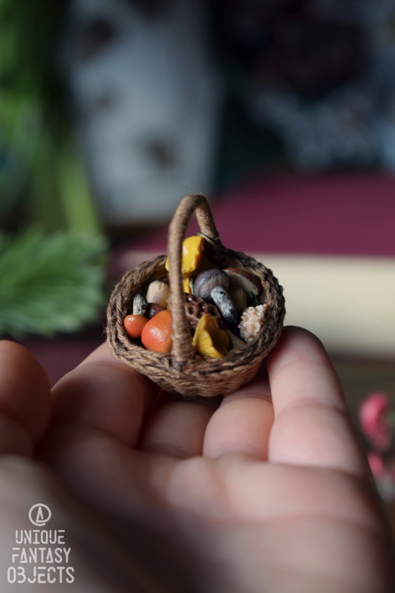 Naszyjnik koszyk z leśnymi grzybami Naszyjnik koszyk z leśnymi grzybami (Unique Fantasy Objects)