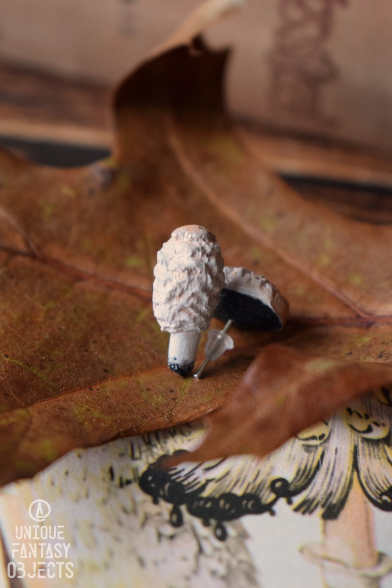 Małe kolczyki z leśnymi grzybami Małe kolczyki z leśnymi grzybami (Unique Fantasy Objects)