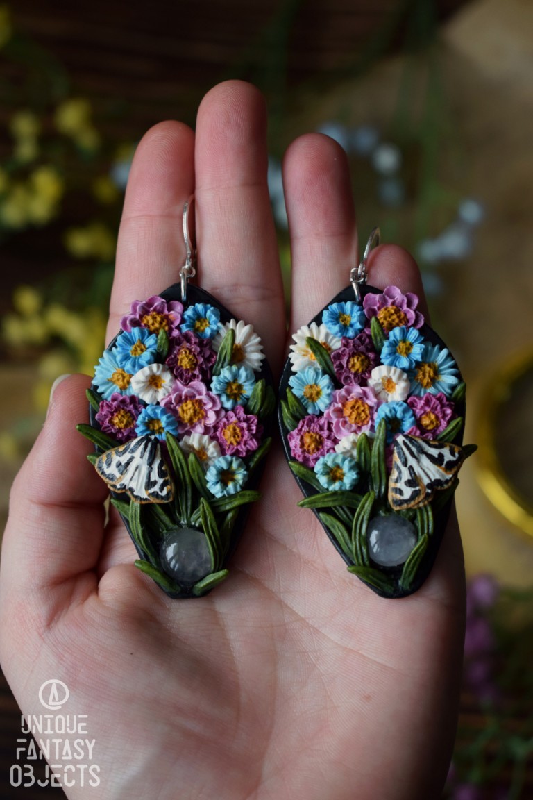 Kolczyki z kwiatami i kwarcem różowym Kolczyki z kwiatami i kwarcem różowym (Unique Fantasy Objects)