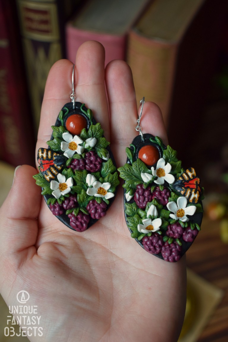 Kolczyki z malinami i mokaitem Kolczyki z malinami i mokaitem (Unique Fantasy Objects)