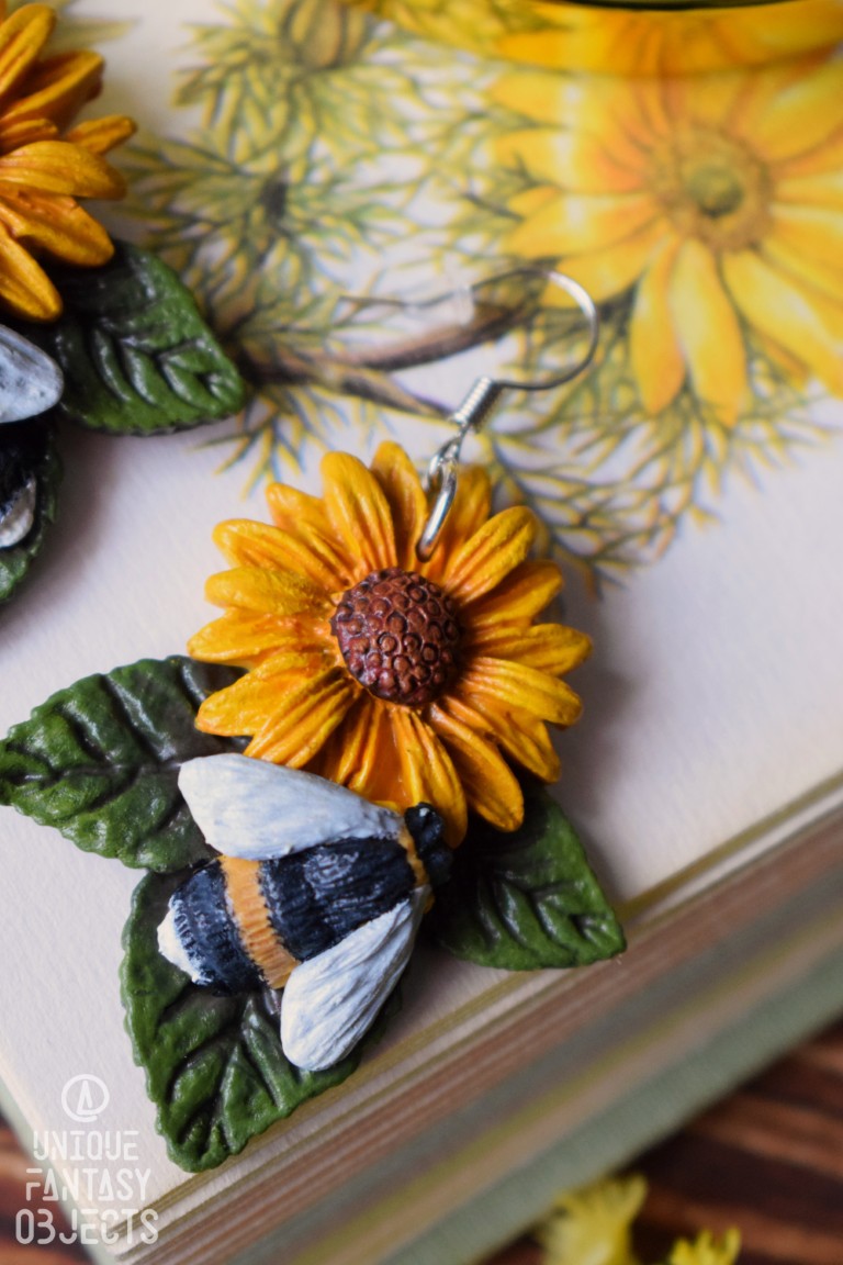 Kolczyki z trzmielem na słoneczniku (Unique Fantasy Objects)