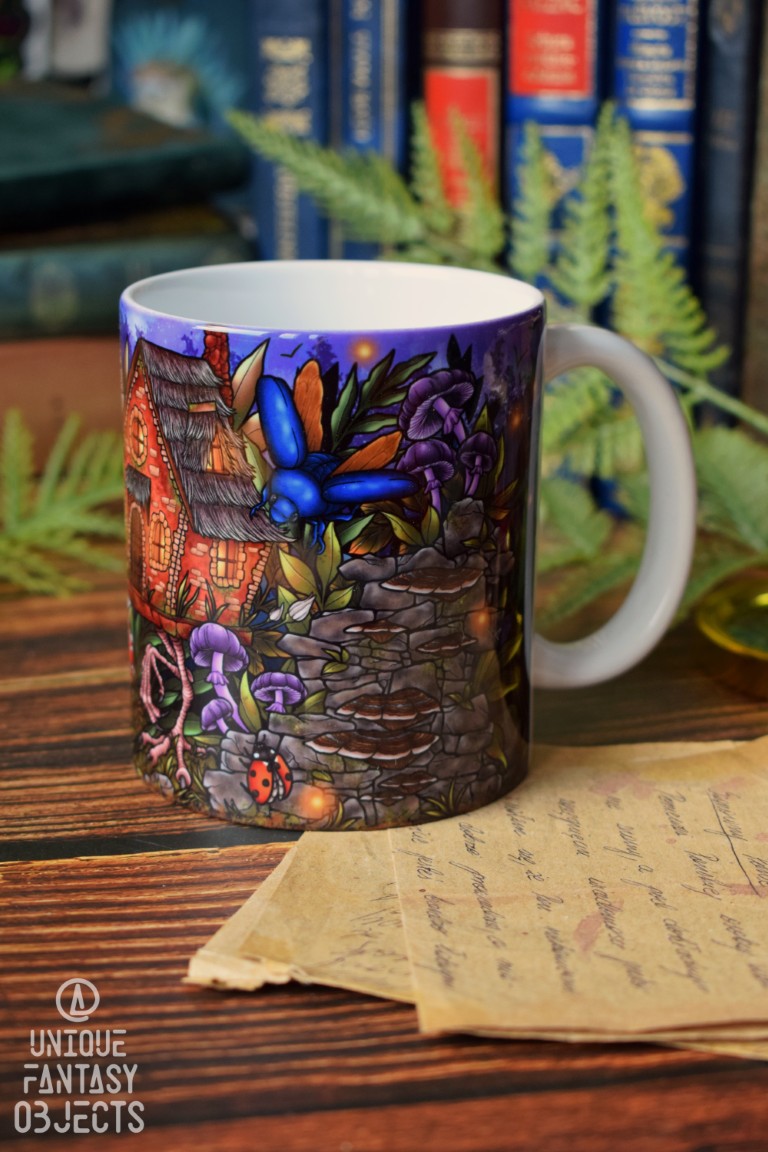 Kubek z domkiem na kurzej nóżce (Unique Fantasy Objects)