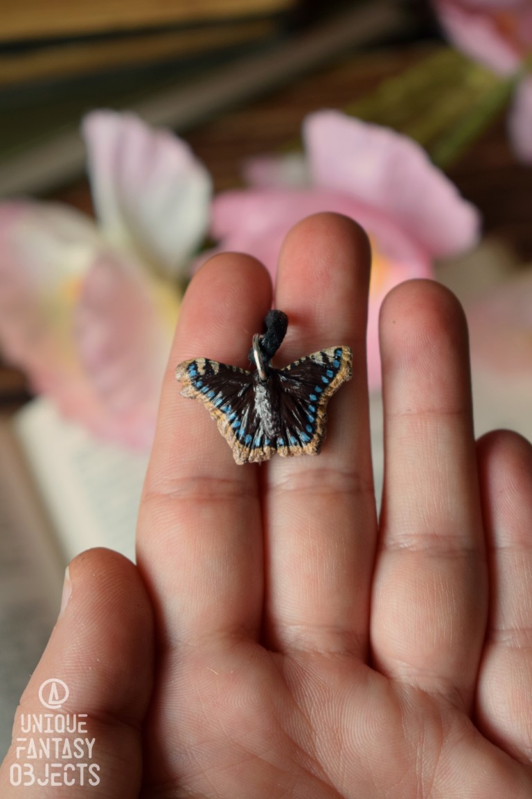 Mały naszyjnik z rzeźbą polskich motyli Mały naszyjnik z rzeźbą polskich motyli - obrazek 44