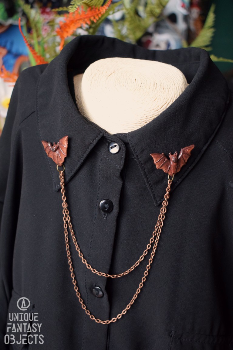 Przypinka do kołnierzyka z nietoperzami Przypinka do kołnierzyka z nietoperzami (Unique Fantasy Objects)