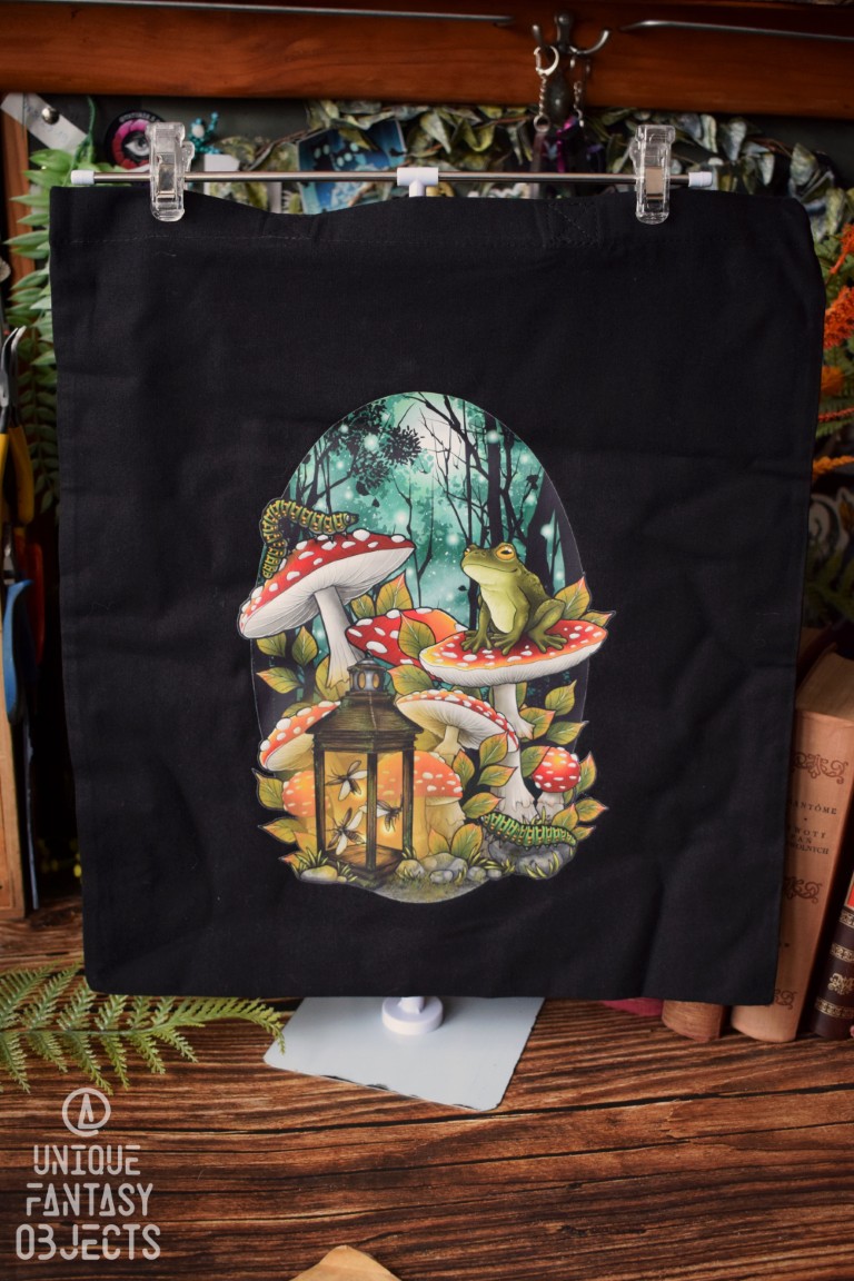Bawełniana torba z żabą na muchomorze i lampionem Bawełniana torba z żabą na muchomorze i lampionem (Unique Fantasy Objects)
