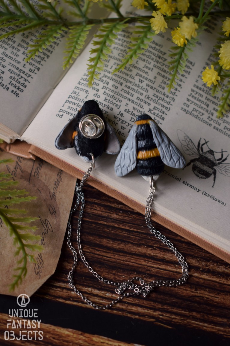 Przypinka do kołnierzyka z trzmielami Przypinka do kołnierzyka z trzmielami (Unique Fantasy Objects)