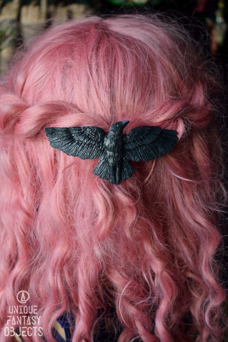 Spinka do włosów z rzeźbą kruka (Unique Fantasy Objects)