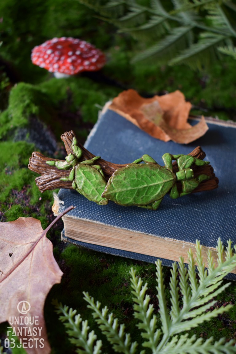 Spinka do włosów z liśćcem olbrzymim na gałęzi (Unique Fantasy Objects)