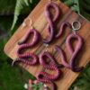 Kolczyki z rzeźbą dżdżownicy Kolczyki z rzeźbą dżdżownicy(Unique Fantasy Objects)