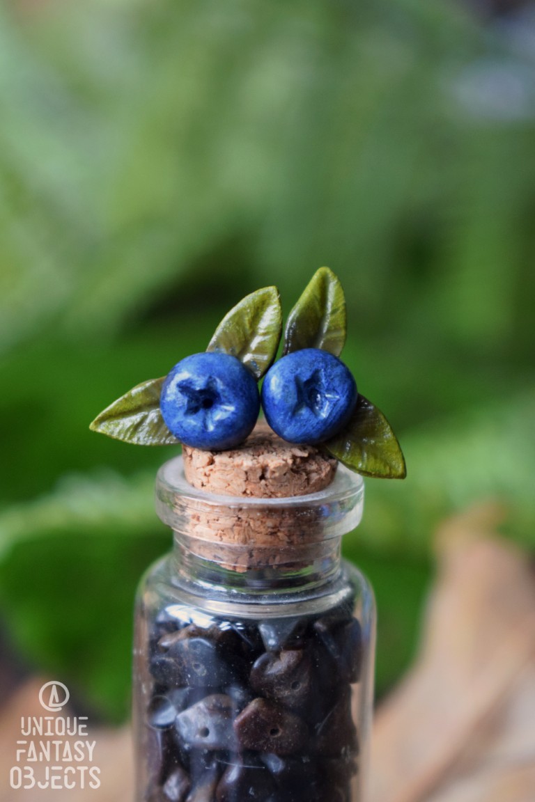 Małe kolczyki z jagodami (Unique Fantasy Objects)