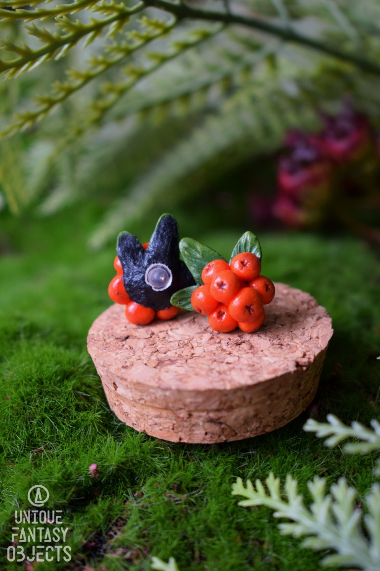 Małe kolczyki z jarzębiną Małe kolczyki z jarzębiną (Unique Fantasy Objects)